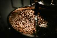 Ένθετο Οικονομία: Έρχονται νέες ανατιμήσεις στον καφέ λόγω αύξησης των διεθνών τιμών