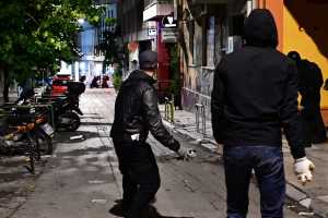 Επεισόδια στα Εξάρχεια: Επίθεση με μολότοφ σε διμοιρία των ΜΑΤ – Δύο συλλήψεις