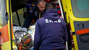 Ναυάγιο στη Λέσβο: Εντοπίστηκε νεκρός ένας ναυτικός – Έρευνες για άλλους 12
