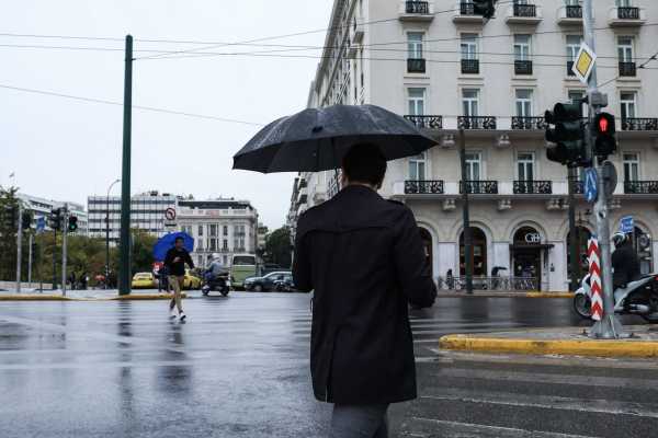 Ο καιρός με τον Παναγιώτη Γιαννόπουλο: Σποραδικές βροχές τις απογευματινές ώρες – Άστατος ο καιρός μέχρι και την Κυριακή
