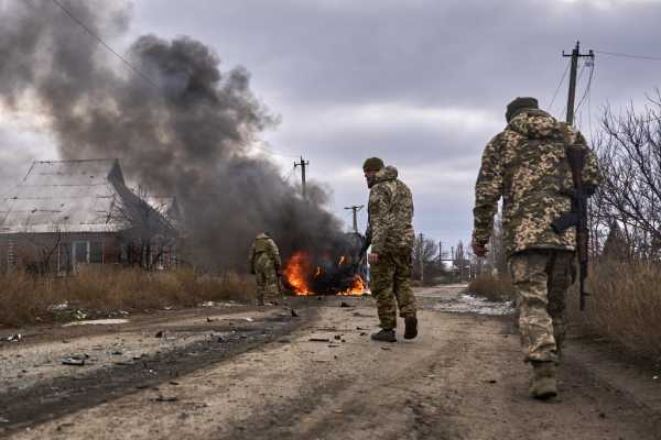 Ουκρανία: Τέσσερις νεκροί από τα ρωσικά πλήγματα στη Χερσώνα
