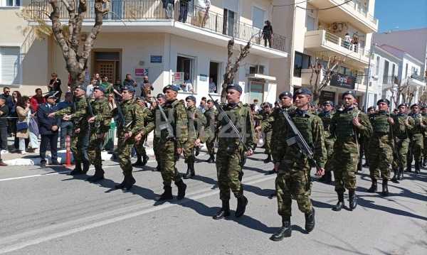 25η Μαρτίου | Εντυπωσιακή η μαθητική και στρατιωτική παρέλαση στα Χανιά (φωτο &amp; video)