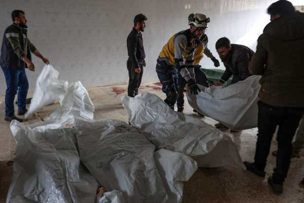 Συρία: Εννέα άμαχοι νεκροί, ανάμεσά τους έξι παιδιά, από βομβαρδισμό του συριακού στρατού στην επαρχία Ιντλίμπ