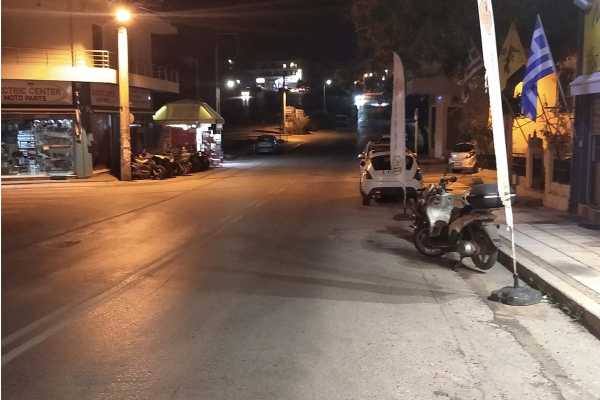 Σοβαρό τροχαίο με παράσυρση ηλικιωμένης στο Ηράκλειο - Προβληματισμός για τον ελλιπή φωτισμό στην οδό Ιτάνου (pics)