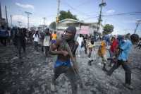 Αϊτή: Συνεχίζονται οι διαπραγματεύσεις για τη δημιουργία μεταβατικού συμβουλίου – Οι ΗΠΑ απομακρύνουν εσπευσμένα υπηκόους τους