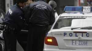 Συνελήφθησαν επ’ αυτοφώρω διαρρήκτες που «χτυπούσαν» σπίτια σε Αθήνα και Πειραιά
