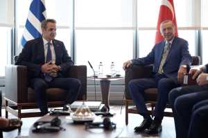 Πυρετός διαβουλεύσεων ενόψει της επίσκεψης Ερντογάν – Πλήθος συναντήσεων εκτός του τετ α τετ με Μητσοτάκη