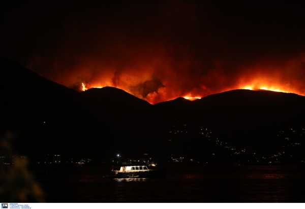 Ολλανδία: Σύσταση προς τους πολίτες για κινδύνους λόγω πυρκαγιών για τρία ελληνικά νησιά, εξέδωσε το ΥΠΕΞ