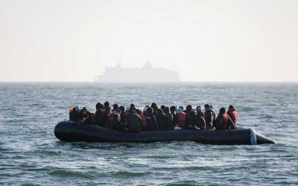 Νέο ναυάγιο μεταναστών ανοικτά της Τυνησίας – Τουλάχιστον 19 νεκροί