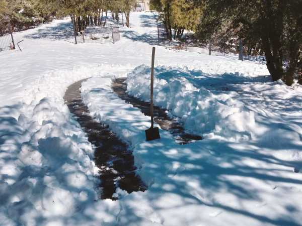 ΗΠΑ: Σε κατάσταση έκτακτης ανάγκης 13 κομητείες λόγω χιονοπτώσεων