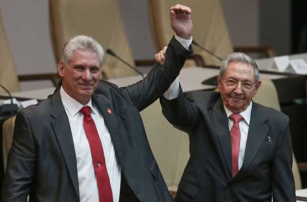 Κούβα: Ο πρόεδρος Μιγκέλ Ντιάζ-Κανέλ  προτρέπει το υπουργικό συμβούλιο, να λύσει τα προβλήματα της “αναποτελεσματικότητας” για τον πληθωρισμό