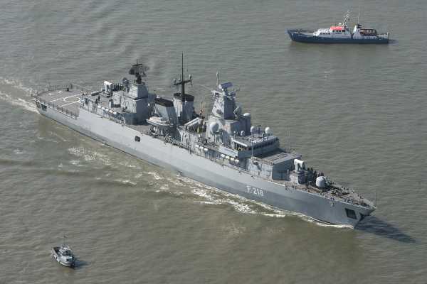 Κριμαία: Η Ουκρανία λέει πως έπληξε ένα από τα αρχαιότερα πλοία του ρωσικού Πολεμικού Ναυτικού