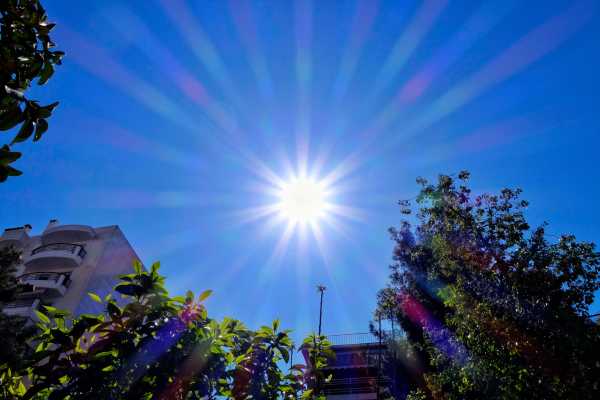 Ο καιρός με τον Π. Γιαννόπουλο: Θερμοκρασίες Ιουνίου Κυριακή και Δευτέρα – Πάνω από τους 30 βαθμούς Κελσίου το θερμόμετρο