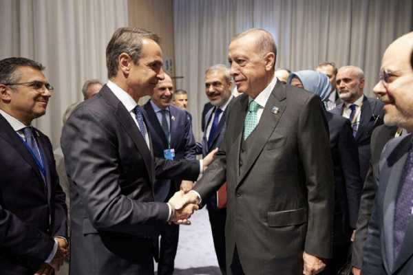 Προετοιμασίες για την επίσκεψη Ερντογάν: Συνάντηση κορυφής με τον Κυρ. Μητσοτάκη – Νωρίτερα βλέπει την ΠτΔ