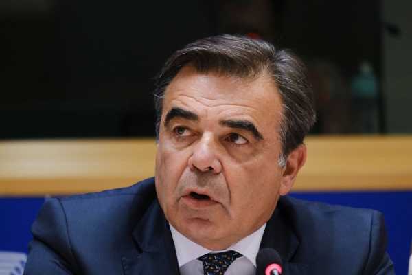 Schinas: Turkey to choose whether to side with the EU and NATO or Russia, Iran, Hamas, Hezbollah