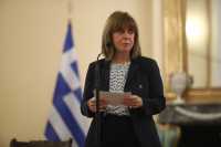 Η ΠτΔ Κατερίνα Σακελλαροπούλου παρέστη στην εκδήλωση μνήμης του εθνικού ευεργέτη Ευαγγέλη Ζάππα