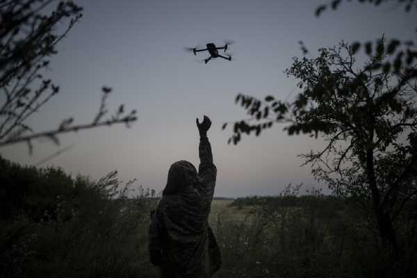 Ρωσικά drones έπληξαν ενεργειακές μονάδες στην Ουκρανία, σύμφωνα με αξιωματούχους