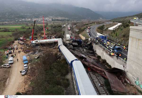 Τραγωδία στα Τέμπη: Αγνοείται 50χρονη από τη Μεσαρά που εργαζόταν στο μοιραίο τρένο