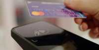 Ανέπαφες πληρωμές με τραπεζική κάρτα στα λεωφορεία Express του αεροδρομίου – Έως τέλος του 2024 και σε λεωφορεία, τρόλεϊ, μετρό, τραμ