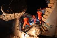 Κίνα: Συνεχίζεται ο απολογισμός από τον φονικό σεισμό στην Γκανσού, μεγέθους 6,2 Ρίχτερ, με τουλάχιστον 118 νεκρούς και πάνω από 200 τραυματίες (video)