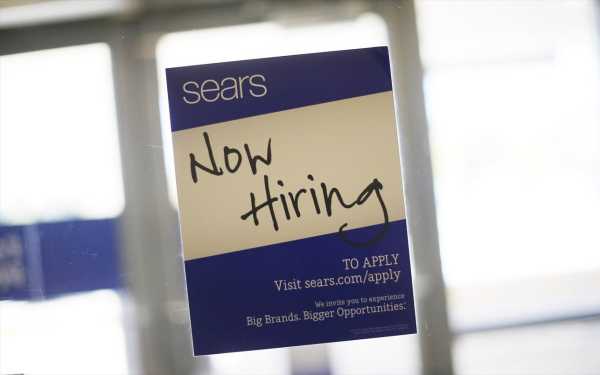 ΗΠΑ: Κάτω των προσδοκιών οι νέες θέσεις εργασίας για τον Αύγουστο