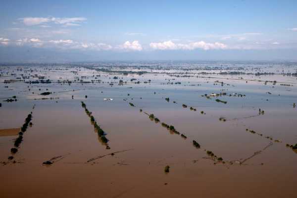 Κακοκαιρία: Καταστροφές σε 50 χλμ του σιδηροδρομικού δικτύου