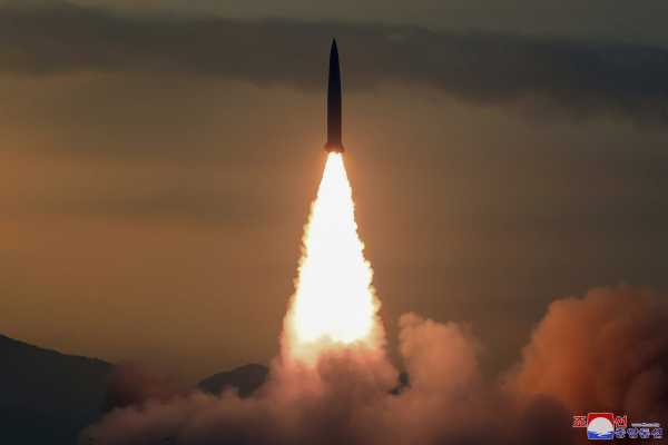 Βόρεια Κορέα: Εκτόξευση πυραύλων στο πλαίσιο άσκησης για «πλήγμα με τακτικά πυρηνικά όπλα»
