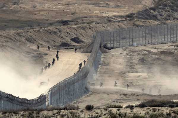 Η ΕΡΤ στον φράχτη Ισραήλ – Γάζας: Συγκλονίζουν οι μαρτυρίες από τα κιμπούτς που έγιναν στόχος της Χαμάς