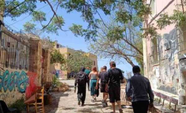 Χανιά: Ανακατάληψη στα κτήρια στο λόφο Καστέλι (φώτο)