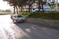 Ηράκλειο: Παραλίγο ατύχημα από πτώση δέντρου κοντά σε σχολείο στη Κηπούπολη (pics)