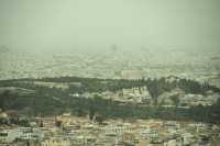 Κορύφωση της αφρικανικής σκόνης και λασποβροχές σήμερα, με 30άρια στην Κρήτη – «Καθαρίζει» το τοπίο από Πέμπτη