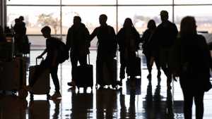 Τουρισμός: Αυξημένη η αεροπορική επιβατική κίνηση στο Ηράκλειο τον Απρίλιο - Στα ύψη το «Νίκος Καζαντζάκης»