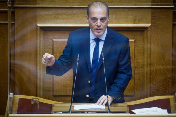 Κ. Βελόπουλος για πρόταση δυσπιστίας: ΝΔ, ΠΑΣΟΚ και ΣΥΡΙΖΑ πρωταγωνιστούν για άλλη μια φορά στο «θέατρο του παραλόγου»