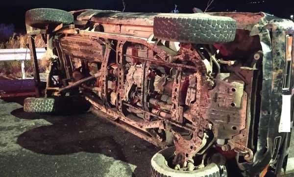 Χανιά: Σοβαρό τροχαίο ατύχημα με ανατροπή αυτοκινήτου και εγκλωβισμό στην Κίσσαμο (φώτο)