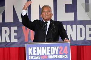 Ρόμπερτ Φ. Κένεντι: Ανεξάρτητος πλέον υποψήφιος για την προεδρία -«Θλίψη» στην οικογένεια