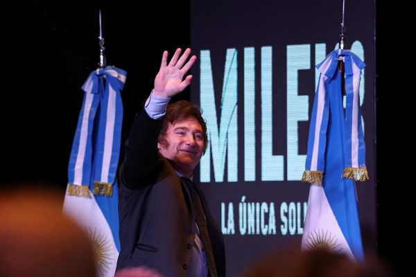 Αργεντινή: Ο Ζελένσκι θα παραστεί στην ορκωμοσία του Μιλέι